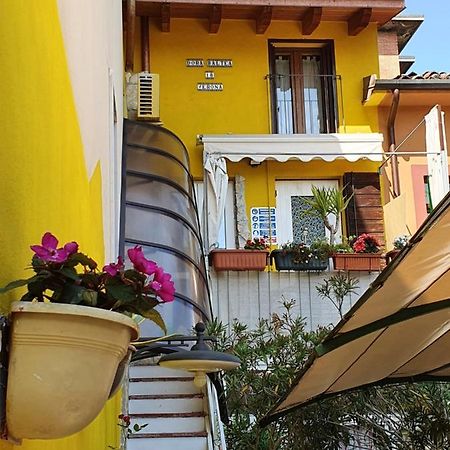 Dora Baltea Monolocale Primo Piano Mansarda Secondo Piano Βερόνα Εξωτερικό φωτογραφία