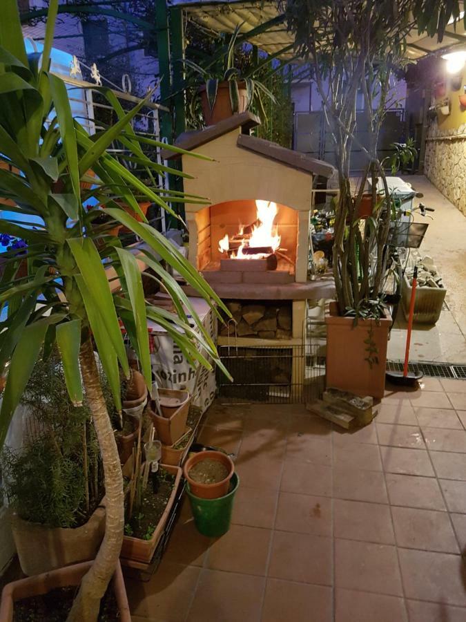 Dora Baltea Monolocale Primo Piano Mansarda Secondo Piano Βερόνα Εξωτερικό φωτογραφία